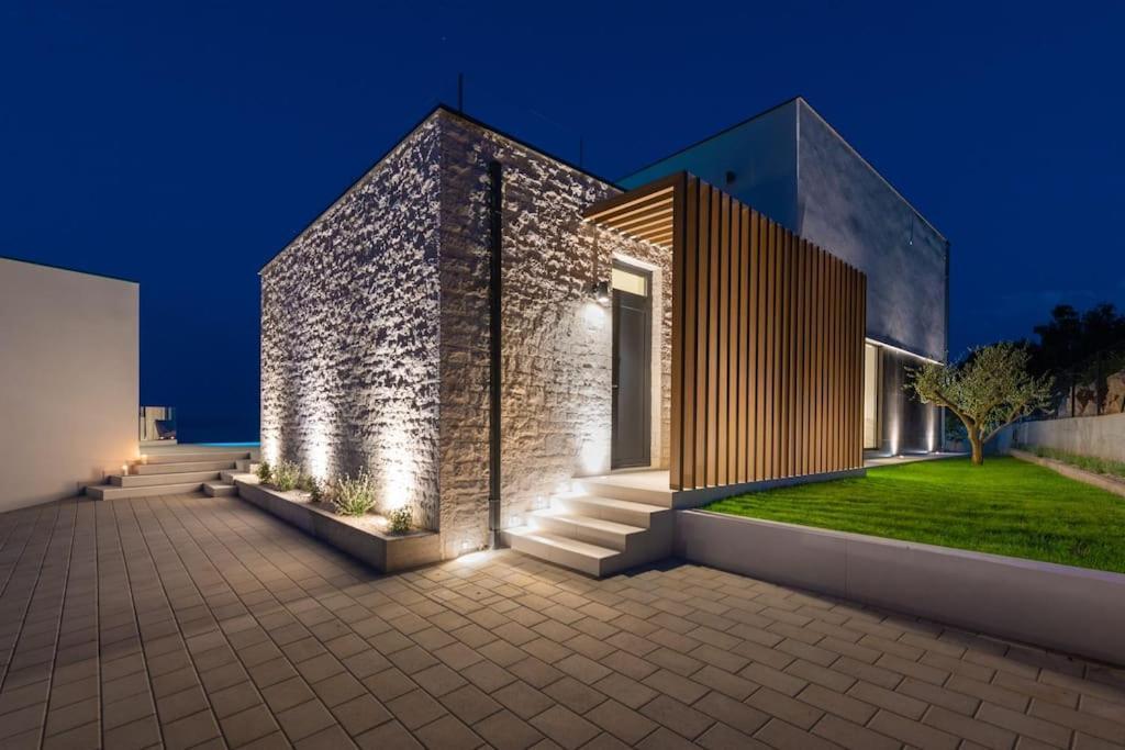 Villa Rovni By Istrialux Ravni Exterior foto