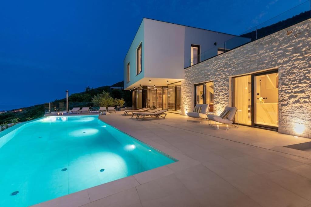 Villa Rovni By Istrialux Ravni Exterior foto