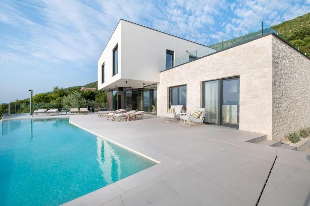 Villa Rovni By Istrialux Ravni Exterior foto