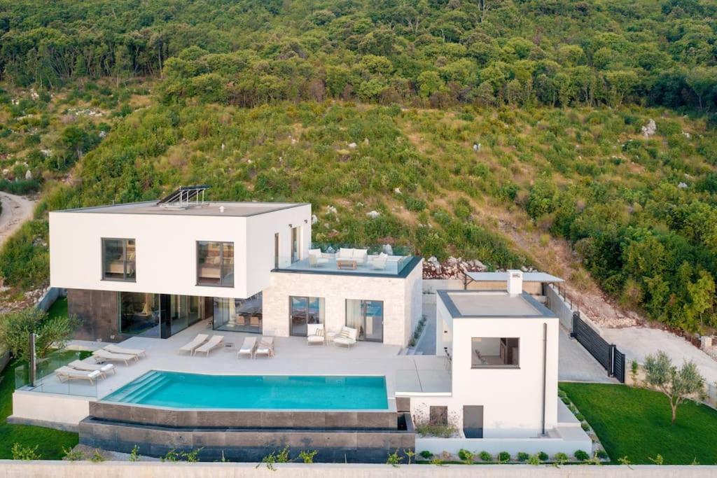 Villa Rovni By Istrialux Ravni Exterior foto